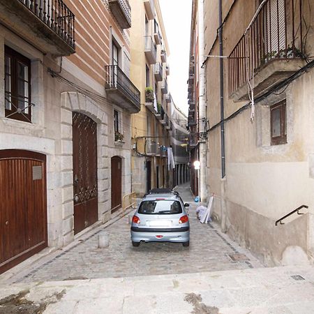 Apartamento Tr Auriga En El Barri Vell ชีโรนา ภายนอก รูปภาพ