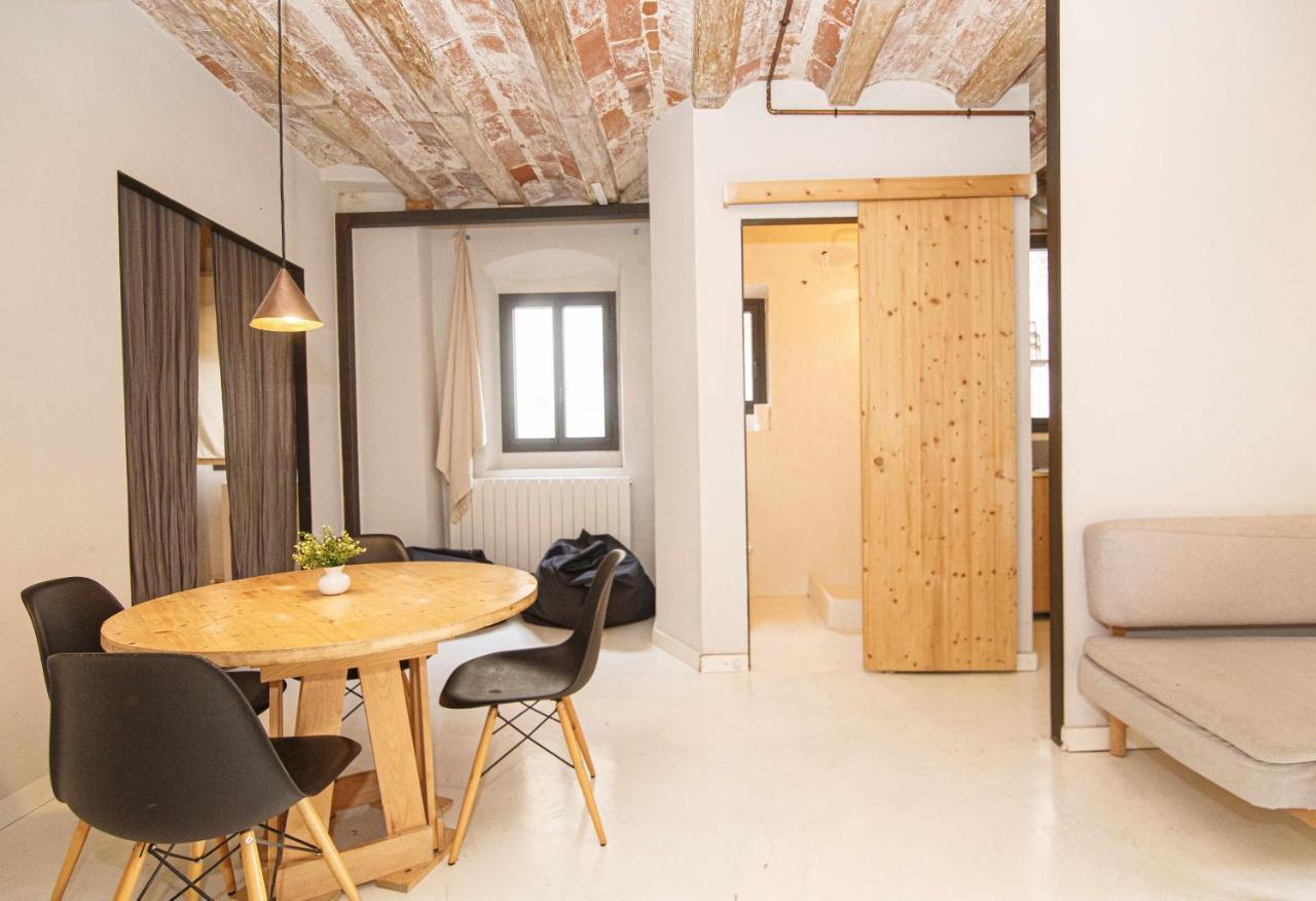 Apartamento Tr Auriga En El Barri Vell ชีโรนา ภายนอก รูปภาพ