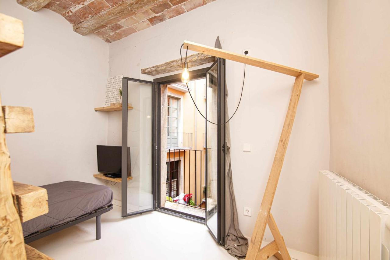 Apartamento Tr Auriga En El Barri Vell ชีโรนา ภายนอก รูปภาพ