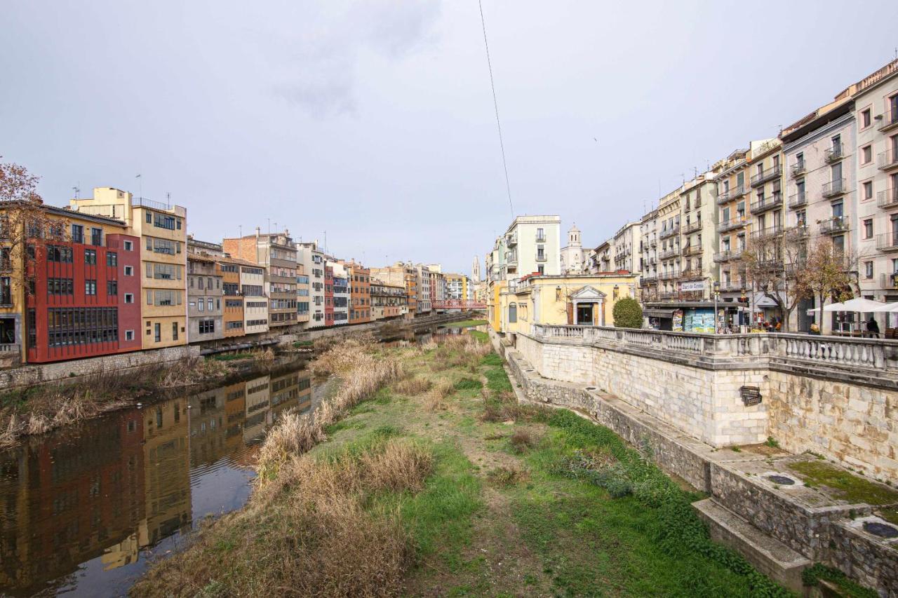 Apartamento Tr Auriga En El Barri Vell ชีโรนา ภายนอก รูปภาพ
